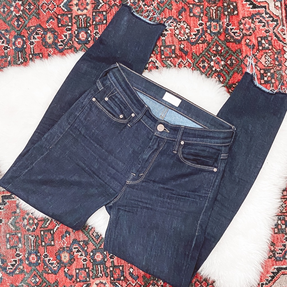 MOTHER The Looker Ankle Fray Cropped Jeans Sz 24